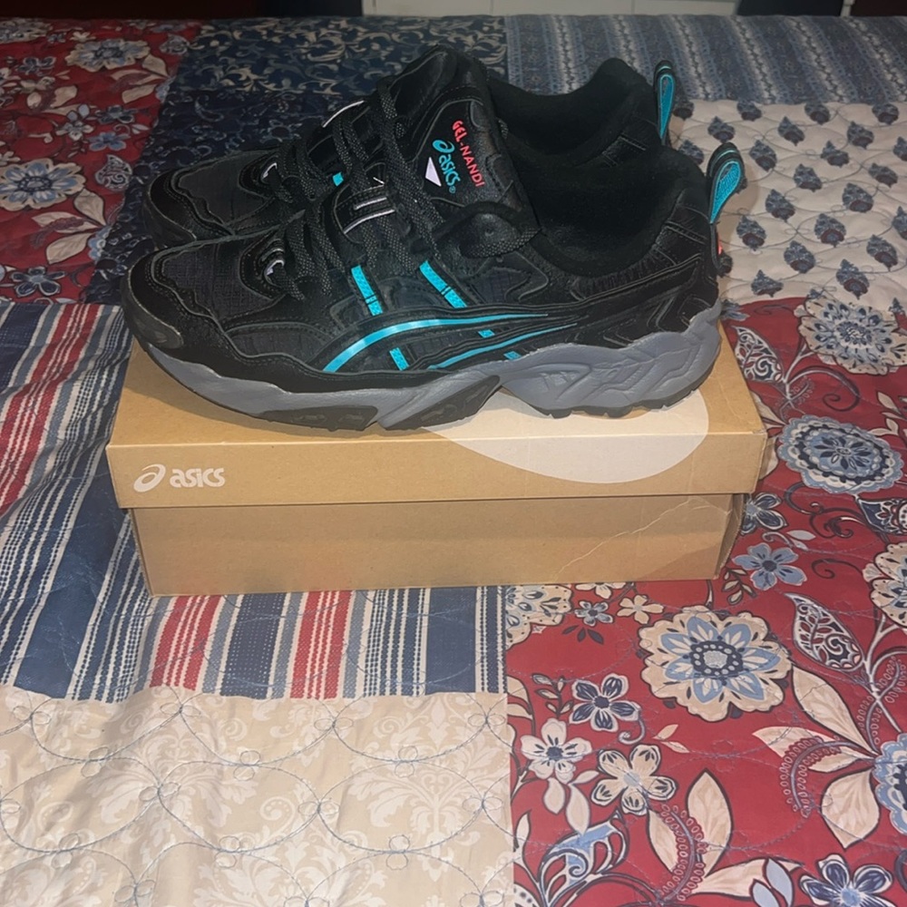 Gel-Nandi Asics